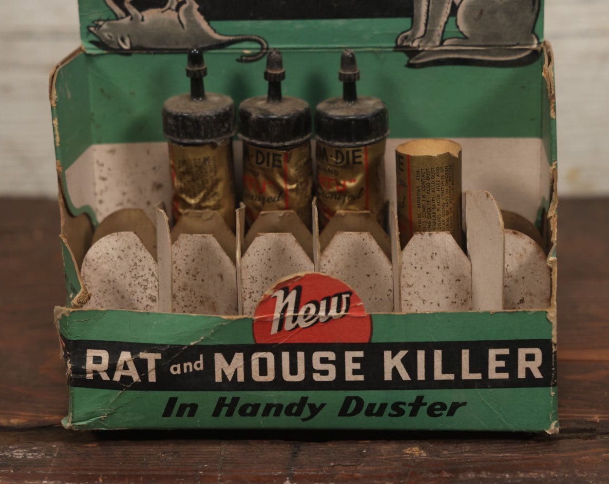 Lot 017 - Vintage C-Em-Die Rat And Mouse Killer Poison Store Display With Cat And Dead Mouse Graphic, Including Three Unopened Tubes, St. Lawrence Chemical Co, Hermon, New York
