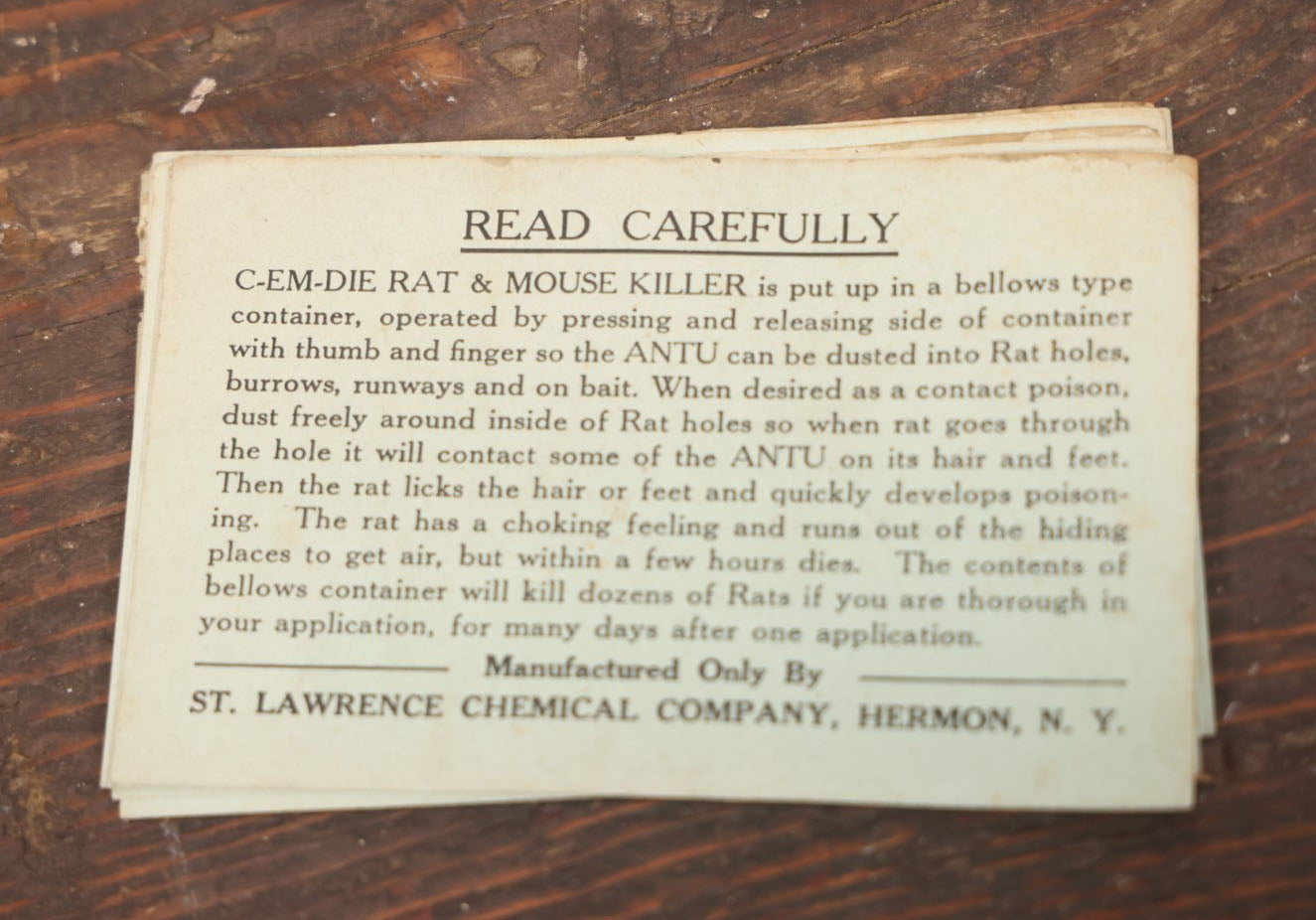 Lot 017 - Vintage C-Em-Die Rat And Mouse Killer Poison Store Display With Cat And Dead Mouse Graphic, Including Three Unopened Tubes, St. Lawrence Chemical Co, Hermon, New York