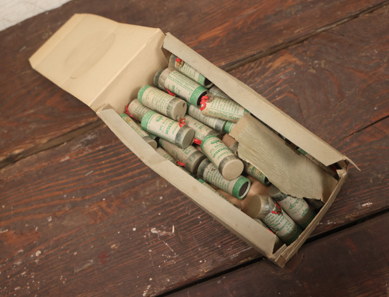 Lot 018 - Vintage Aeroxon Fly Catcher Fly Ribbon Store Display Box With Dozens Of Fly Ribbons, Insect Graphics, 