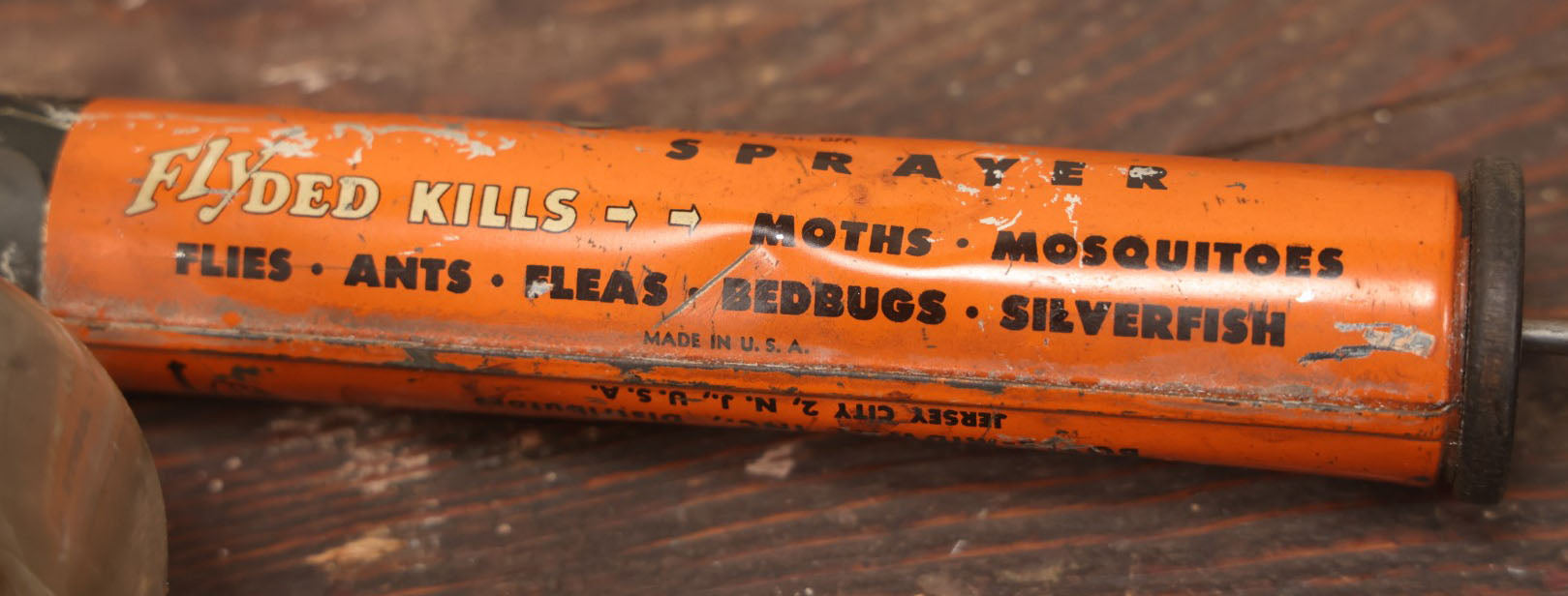 Lot 020 - Fly Ded Vintage Bug Sprayer With Glass Font, Fly, Mosquito Graphics, Boyle Midway Distributors, Jersey City, New Jersey