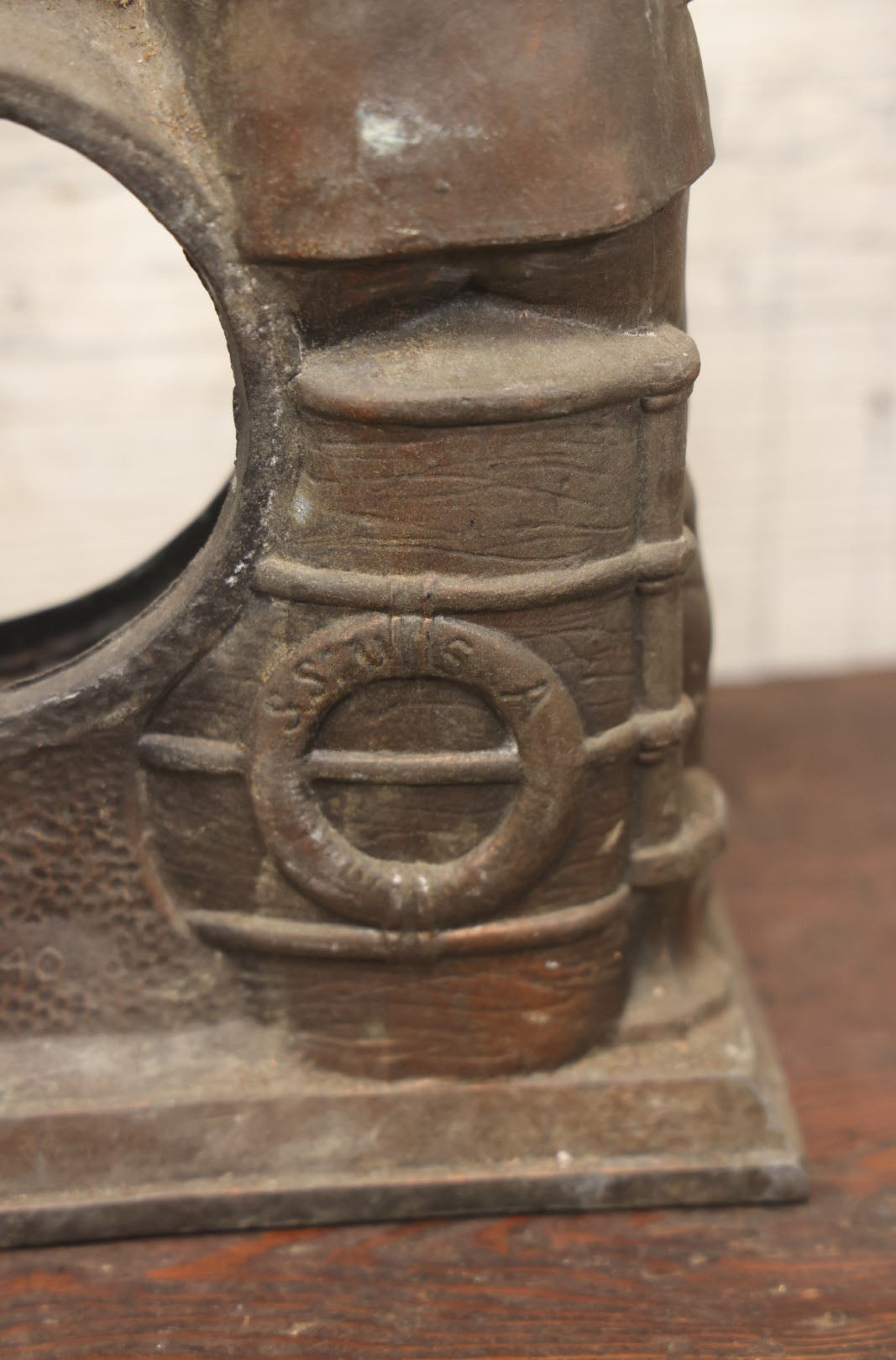 Lot 037 - Vintage Pot Metal Franklin Delano Roosevelt F.D.R. The Man Of The Hour Clock Case, Circa 1930S, New Deal, With Ship'S Wheel, No Clock