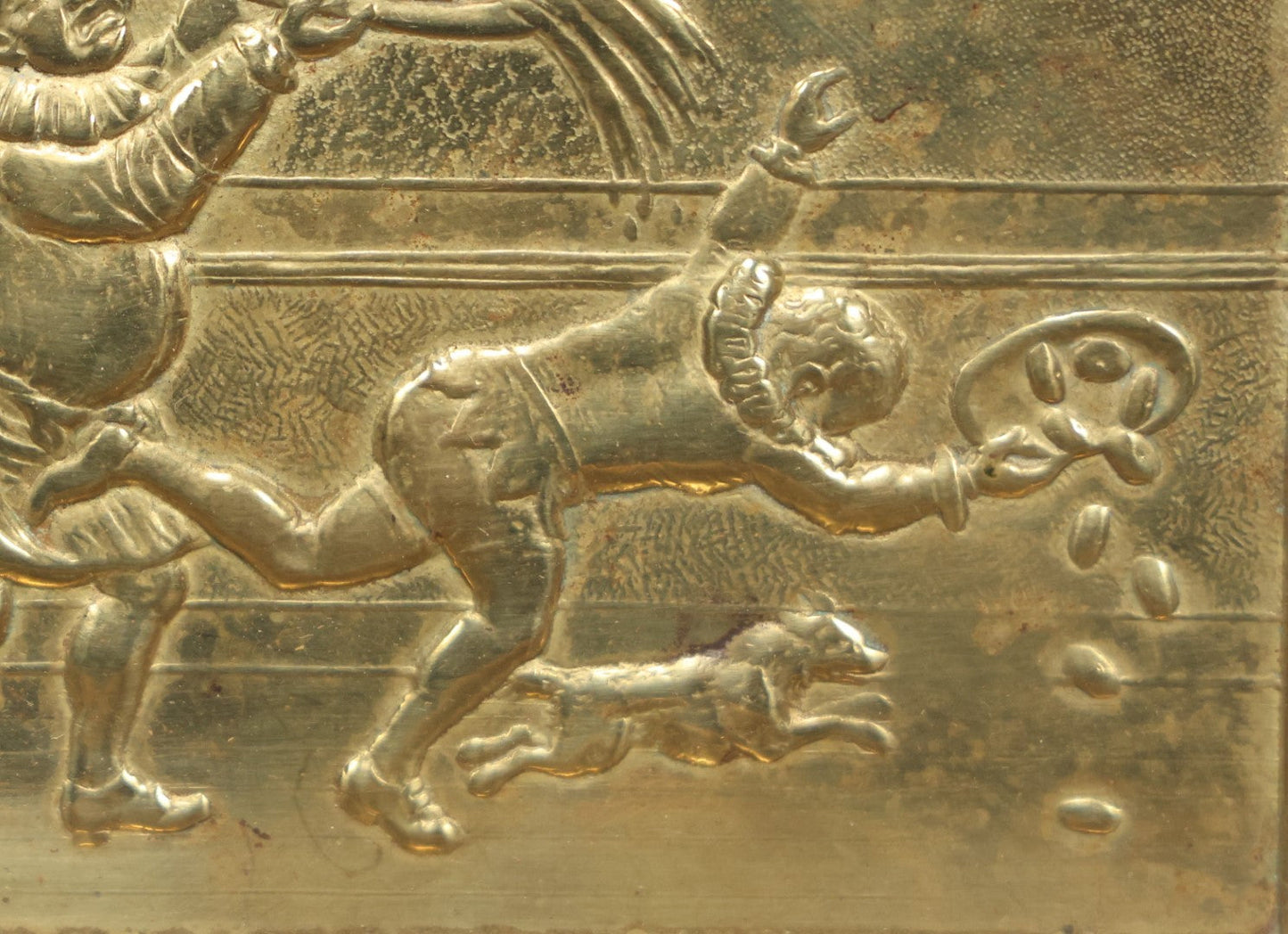 Lot 038 - Antique Pressed Brass Tobacco Pipe Rack With Court Jester, Pig'S Head On Platter, Dog, Etc, Comic Scene, Wall Mountable, Space For 4 Pipes