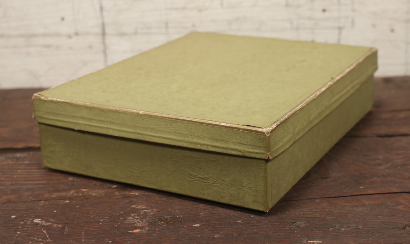 Lot 043 - Vintage Empty Green Gucci Product Box, With Metallic Silver Lettering, Cover