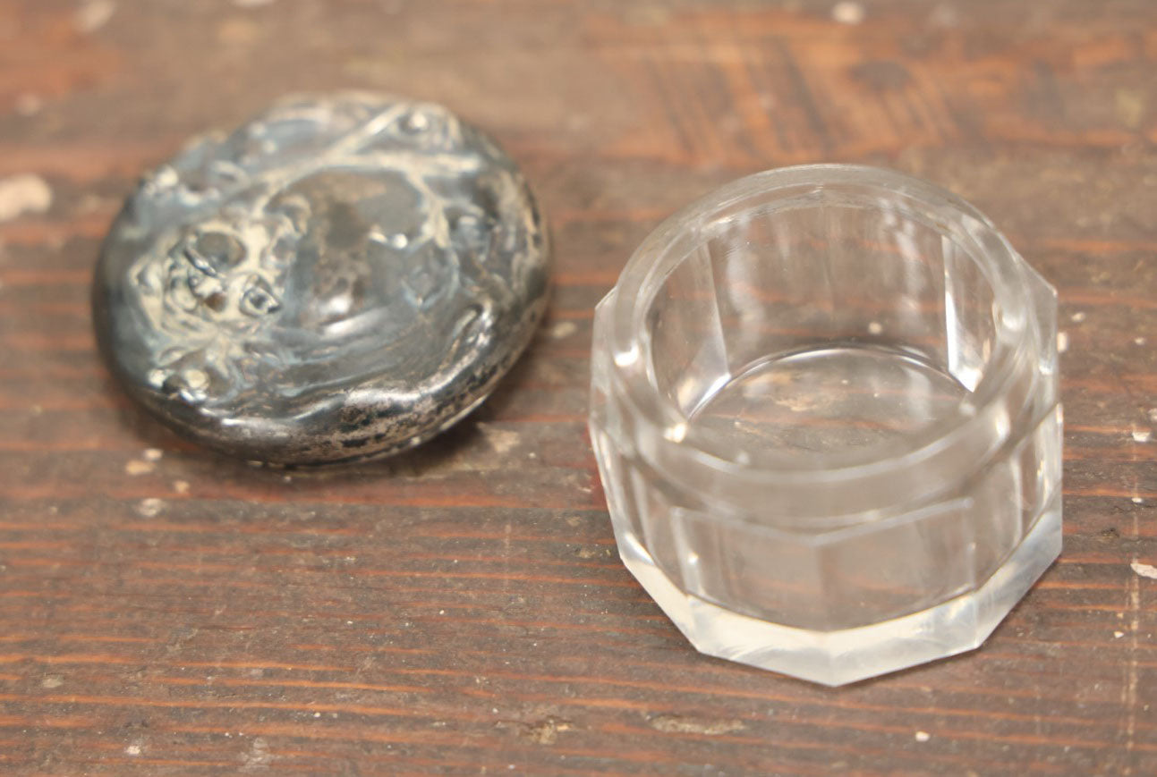 Lot 051 - Antique Art Nouveau Repousse Dresser Box With Sterling Silver Lid, Rose And Floral Design, Hallmarked