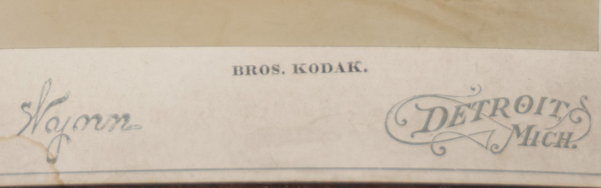 Lot 072 - Antique Cabinet Card Photograph Of Circus Performer Acrobats, The Brothers Kodak, Wynn Photographer, Detroit, Michigan