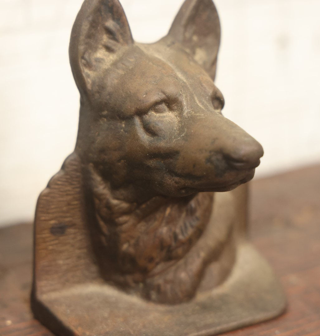 Lot 029 - Pair Of Antique Cast Iron German Shepherd Head Dog Bookends, Dog Head Looking Straight Forward