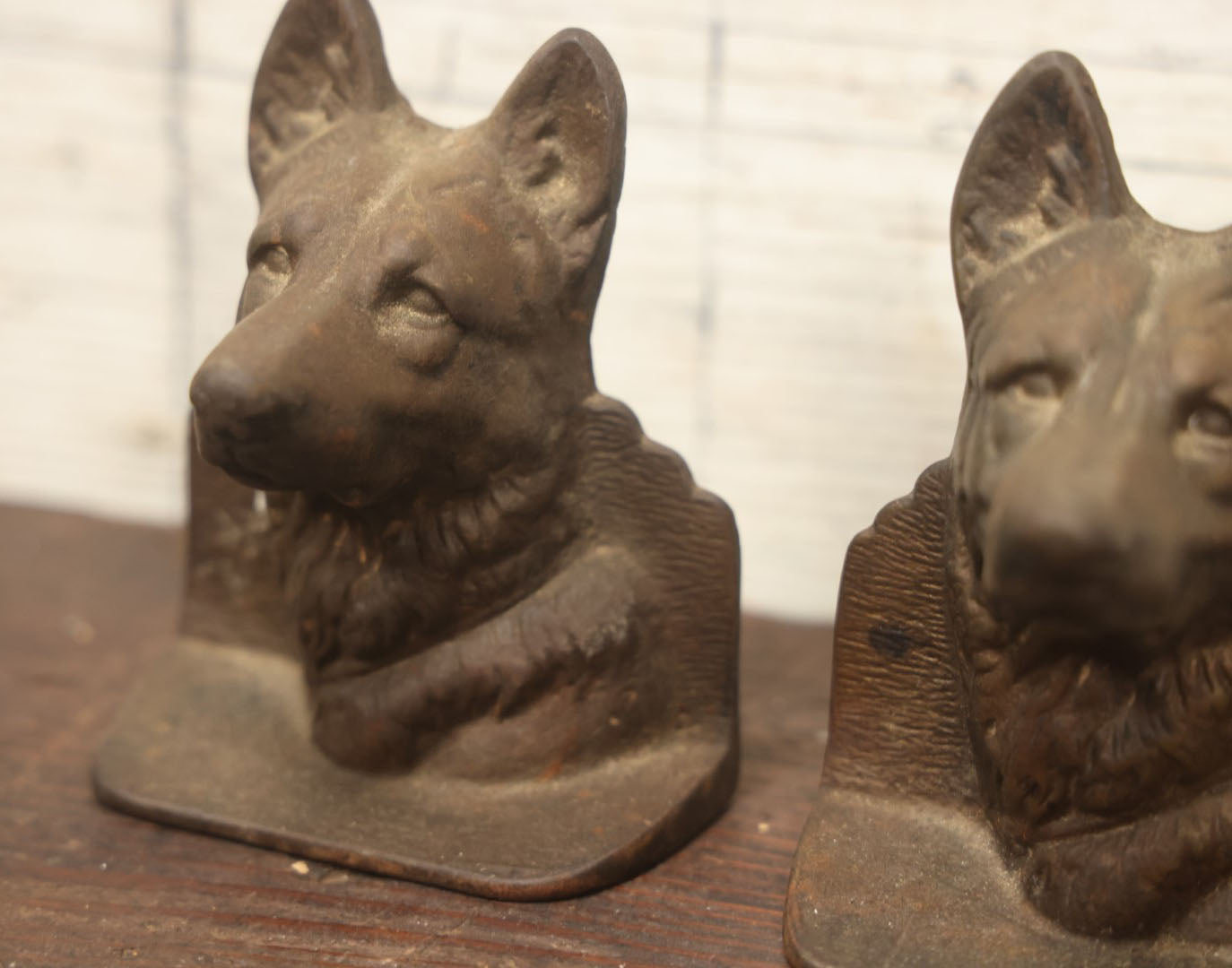 Lot 029 - Pair Of Antique Cast Iron German Shepherd Head Dog Bookends, Dog Head Looking Straight Forward