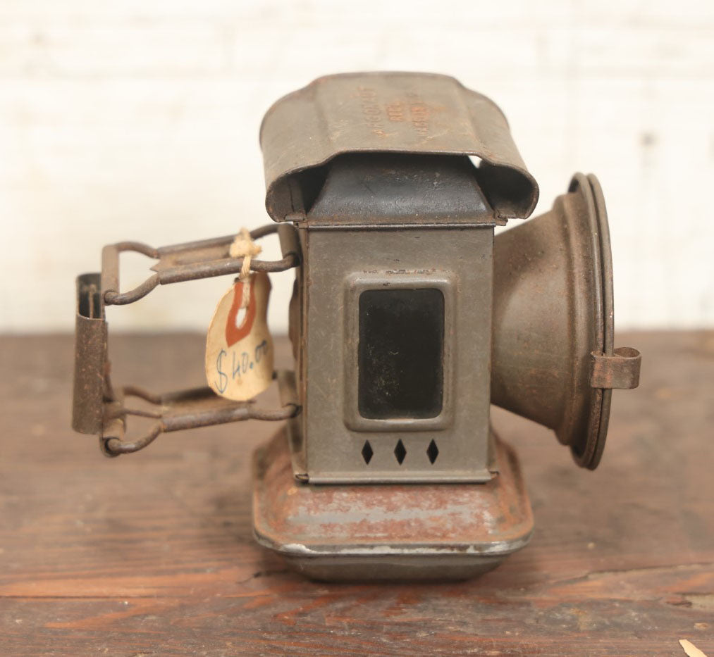 Lot 030 - Antique Kerosene Bicycle Lamp With Clear, Red, And Green Glass Lenses, By Argonaut, Made In U.S.A., Note Crack In Red Glass 