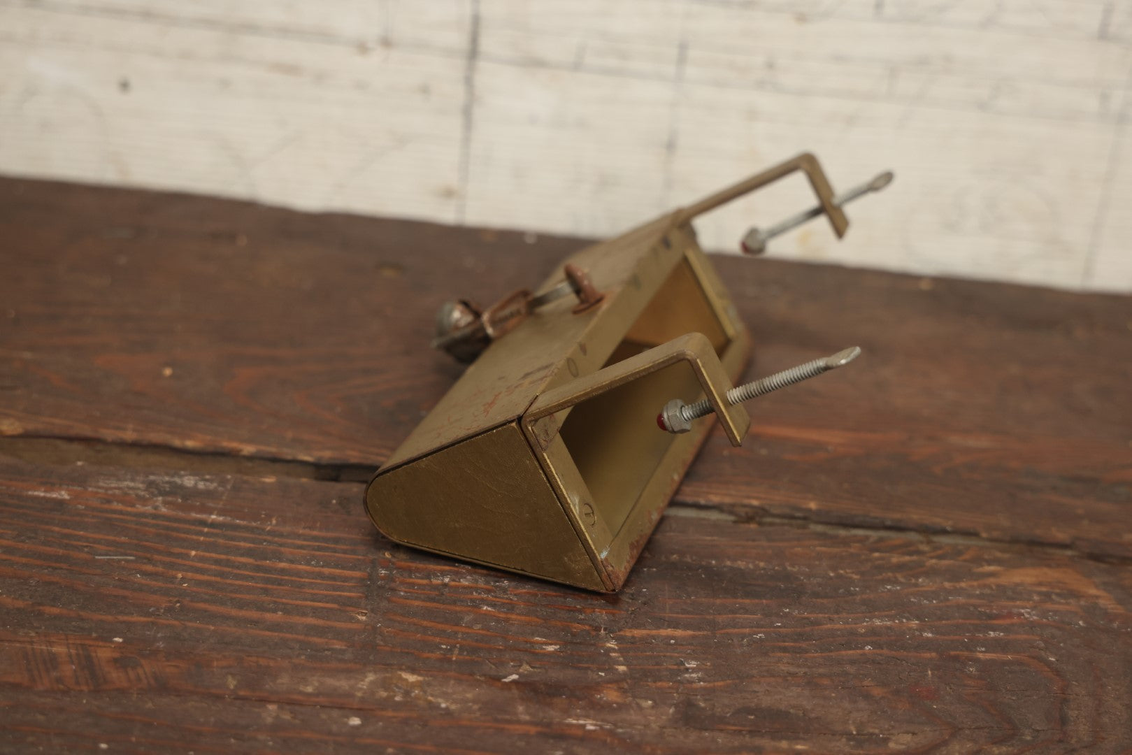 Lot 034 - Vintage Narragansett Beer In Bottles Clamp On Bar Back Advertising Piece Display With Ice Tongs