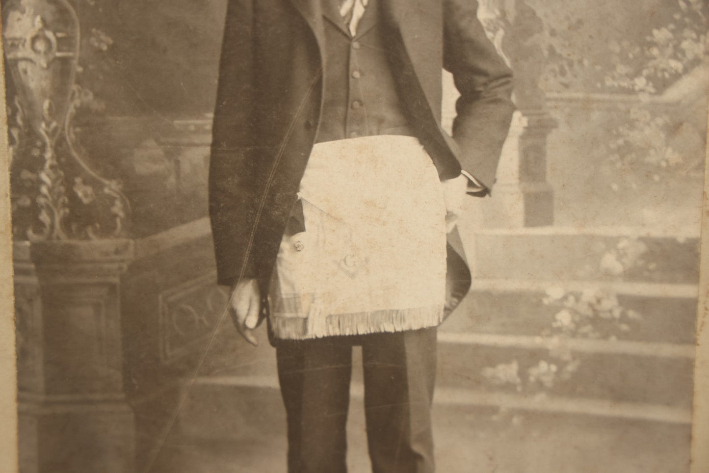 Lot 052 - Antique Boarded Portrait Photo Of A Freemason In Apron With Compass And Square, "G"