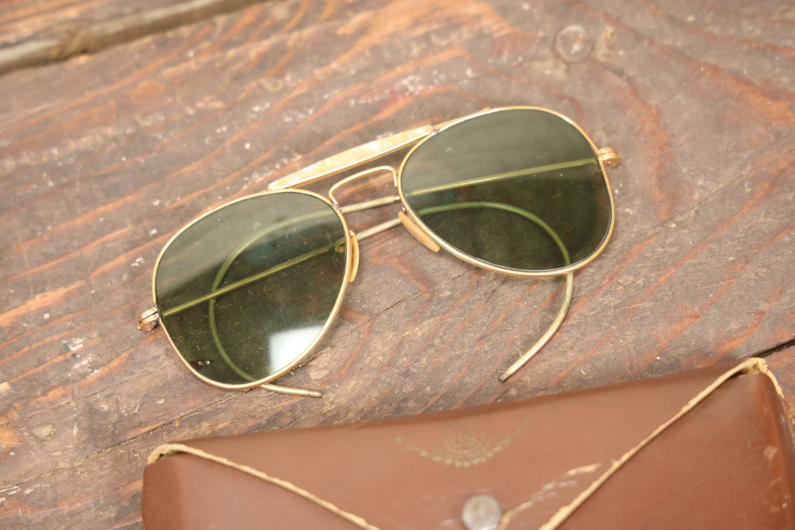 Lot 078 - Vintage Tinted Aviator Sunglasses In Original Leather Case