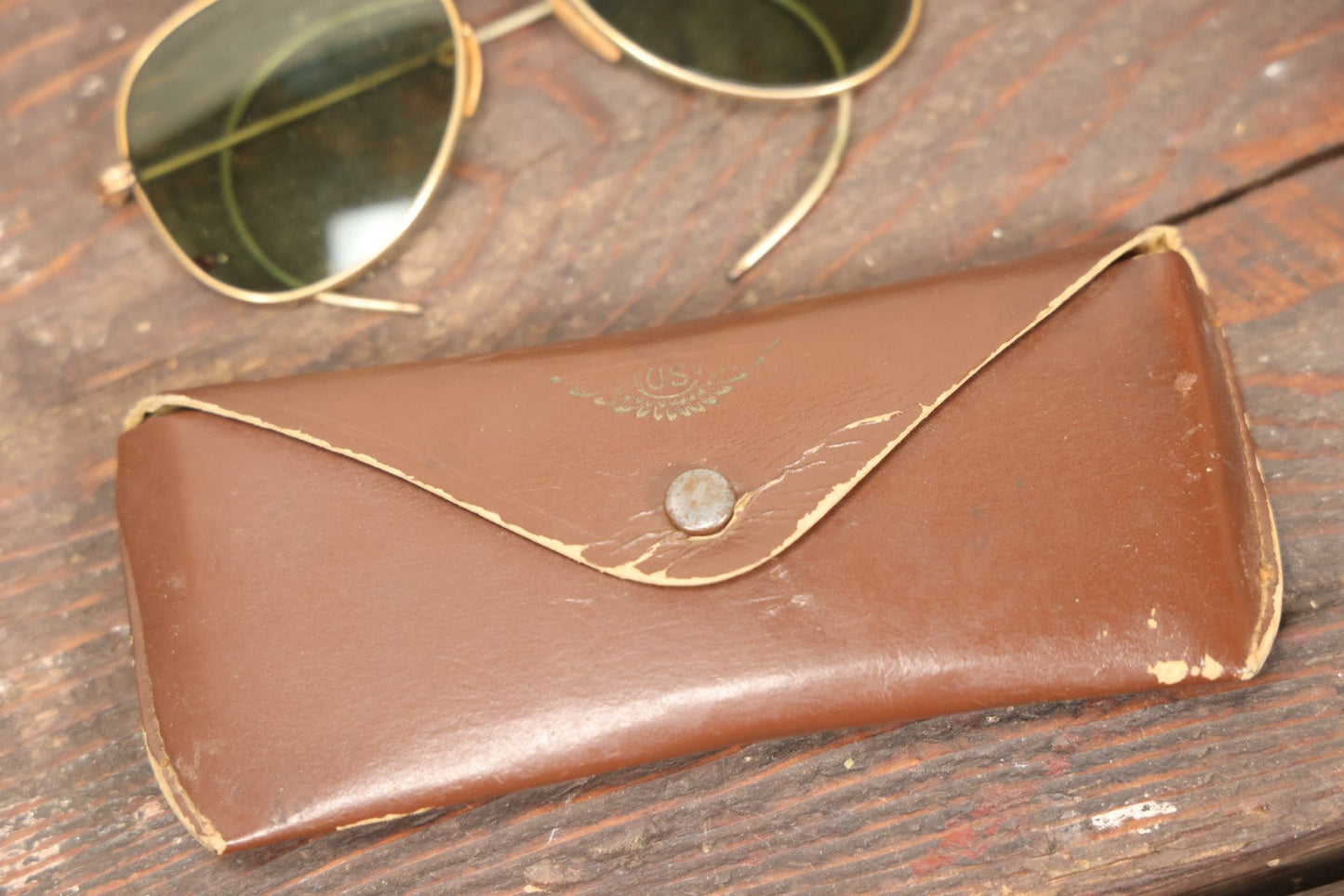 Lot 078 - Vintage Tinted Aviator Sunglasses In Original Leather Case