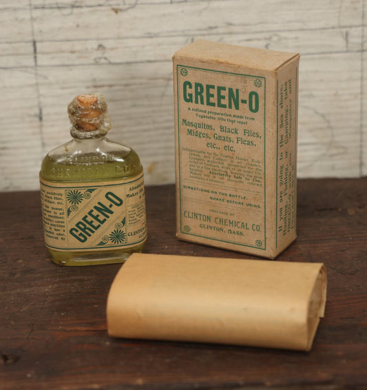 Lot 090 - Vintage New Old Stock N.O.S. Green-O Insect Repellent Embossed Bottle In Original Box With Paper Insert, Sealed, With Contents, By Clinton Chemical Co., Clinton, Massachusetts