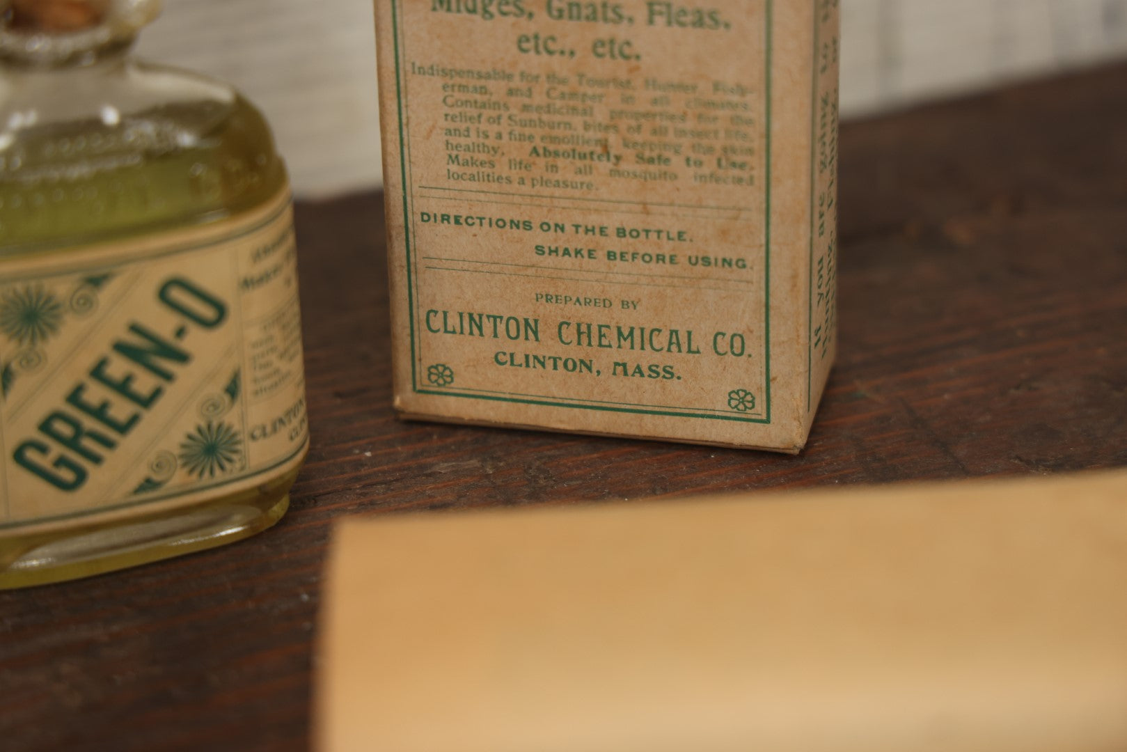 Lot 090 - Vintage New Old Stock N.O.S. Green-O Insect Repellent Embossed Bottle In Original Box With Paper Insert, Sealed, With Contents, By Clinton Chemical Co., Clinton, Massachusetts