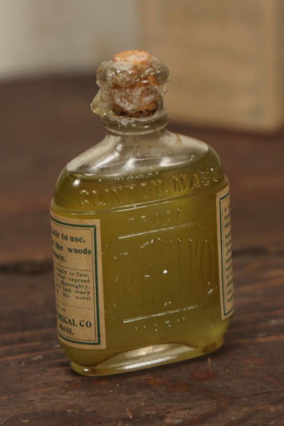 Lot 090 - Vintage New Old Stock N.O.S. Green-O Insect Repellent Embossed Bottle In Original Box With Paper Insert, Sealed, With Contents, By Clinton Chemical Co., Clinton, Massachusetts