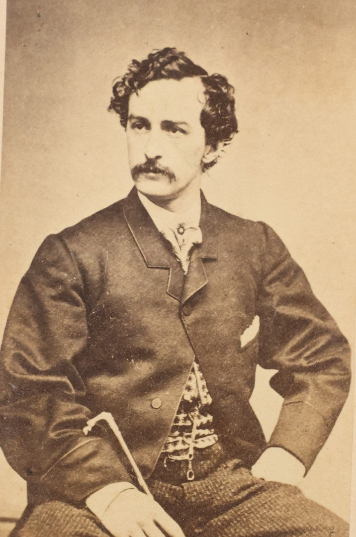 Lot 007 - Antique Carte De Visite C.D.V. Photo Of John Wilkes Booth, Actor And Assassin Of Abraham Lincoln