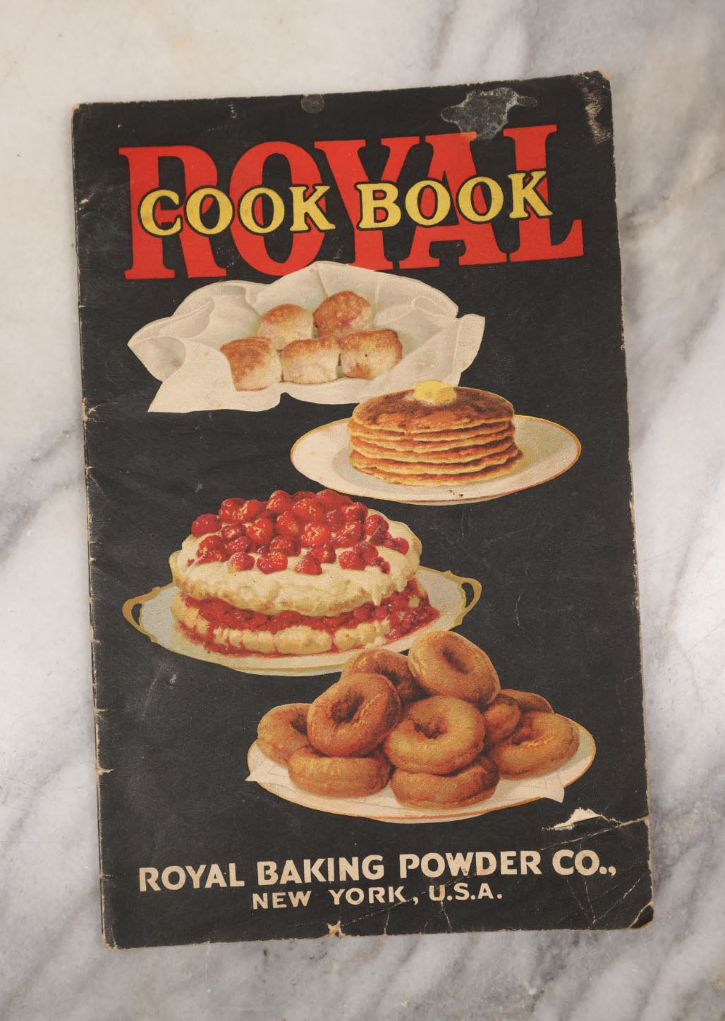Lot 087 - Grouping Of Six Vintage Booklets Including The Metropolitan Mother Goose, Cook Books, Arm And Hammer Advertisement, First Aid, And More