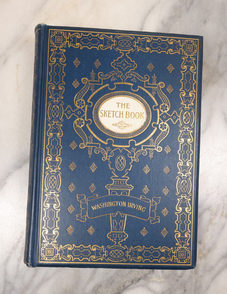Lot 128 - "The Sketch Book Of Geoffrey Crayon" Antique Book By Washington Irving, Volume II, Van Tassel Edition, With Holiday Themed Printing On Pages, Blue Cover, G.P. Putnam's Sons, The Knickerbocker Press, 1895, Illustrated