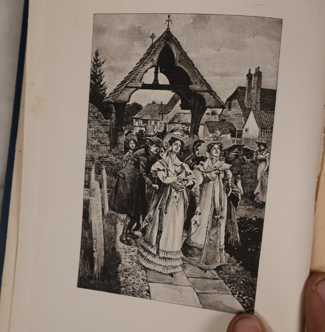 Lot 128 - "The Sketch Book Of Geoffrey Crayon" Antique Book By Washington Irving, Volume II, Van Tassel Edition, With Holiday Themed Printing On Pages, Blue Cover, G.P. Putnam's Sons, The Knickerbocker Press, 1895, Illustrated