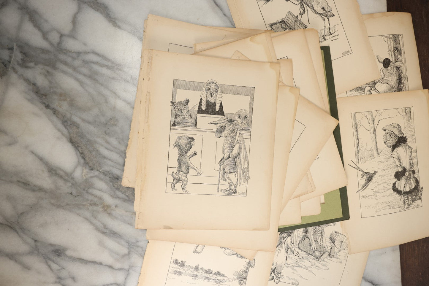 Lot 166 - Grouping Of 20+ Vintage Loose Bookplate Illustrations Of Anthropomorphic Animals As Drawn By Joseph J. More, From The Animals Of Aesop's Fables, Circa 1900