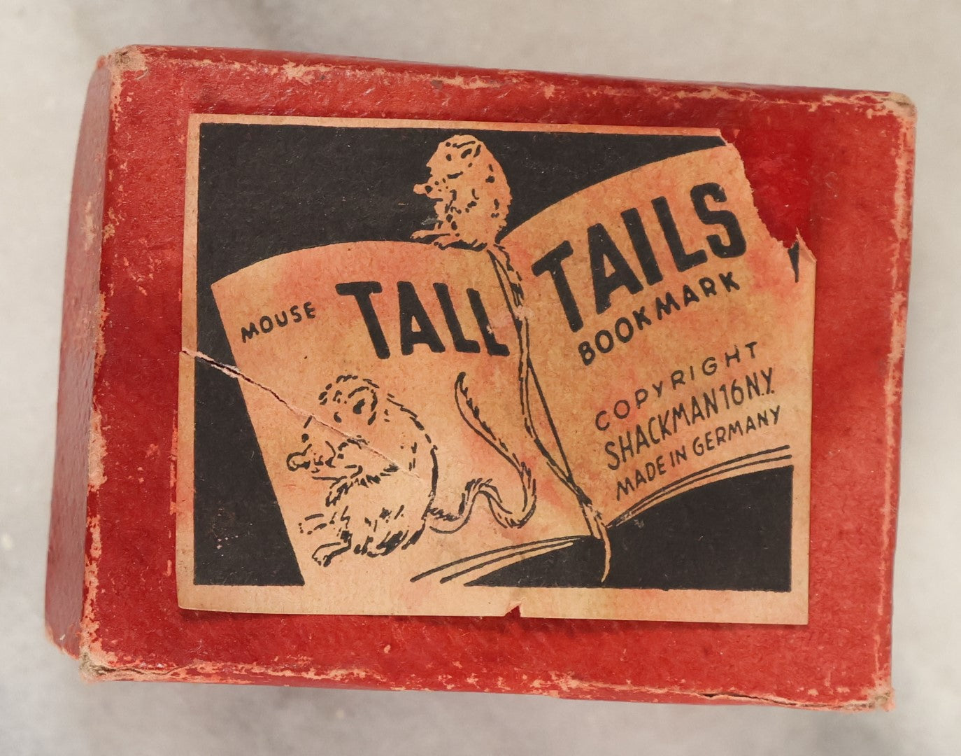 Lot 191 - Vintage Tall Tails Mouse Novelty Bookmark, Copyright Shackman, New York, Made In Germany, In Original Box