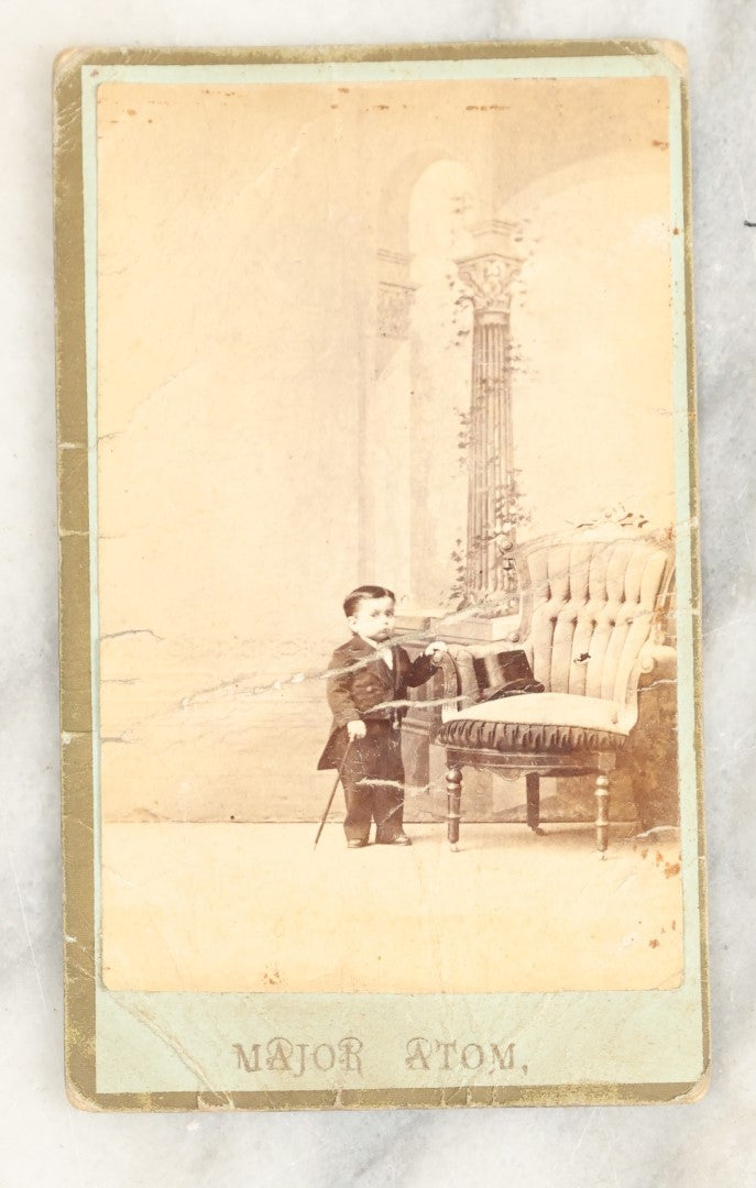 Lot 023 - Single Antique Carte De Visite C.D.V. Photograph Of Major Atom, Circus Performer With Dwarfism, Photographed By Charles Eisenmann, Bowery, New York, Note Heavy Creasing
