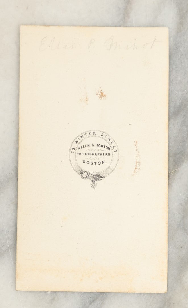 Lot 024 - Single Antique Carte De Visite C.D.V. Photograph Of An Elder Victorian Woman In Extravagant Dark Clothing, Possibly In Mourning, With Cape, Shawl, Bonnet, And Veil, Identified On Verso, Allen & Horton, Photographers, Boston