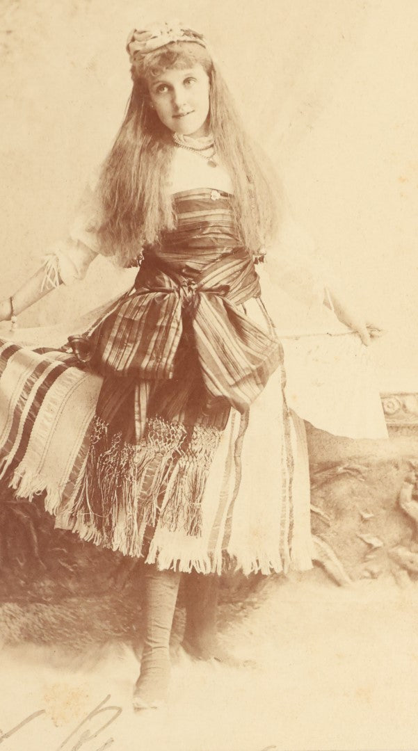 Lot 030 - Antique Cabinet Card Photograph Of A Young Girl In Costume, Likely A Performer Or Actress, Signed By Eva, Dana Photographer, Saratoga Springs, New York