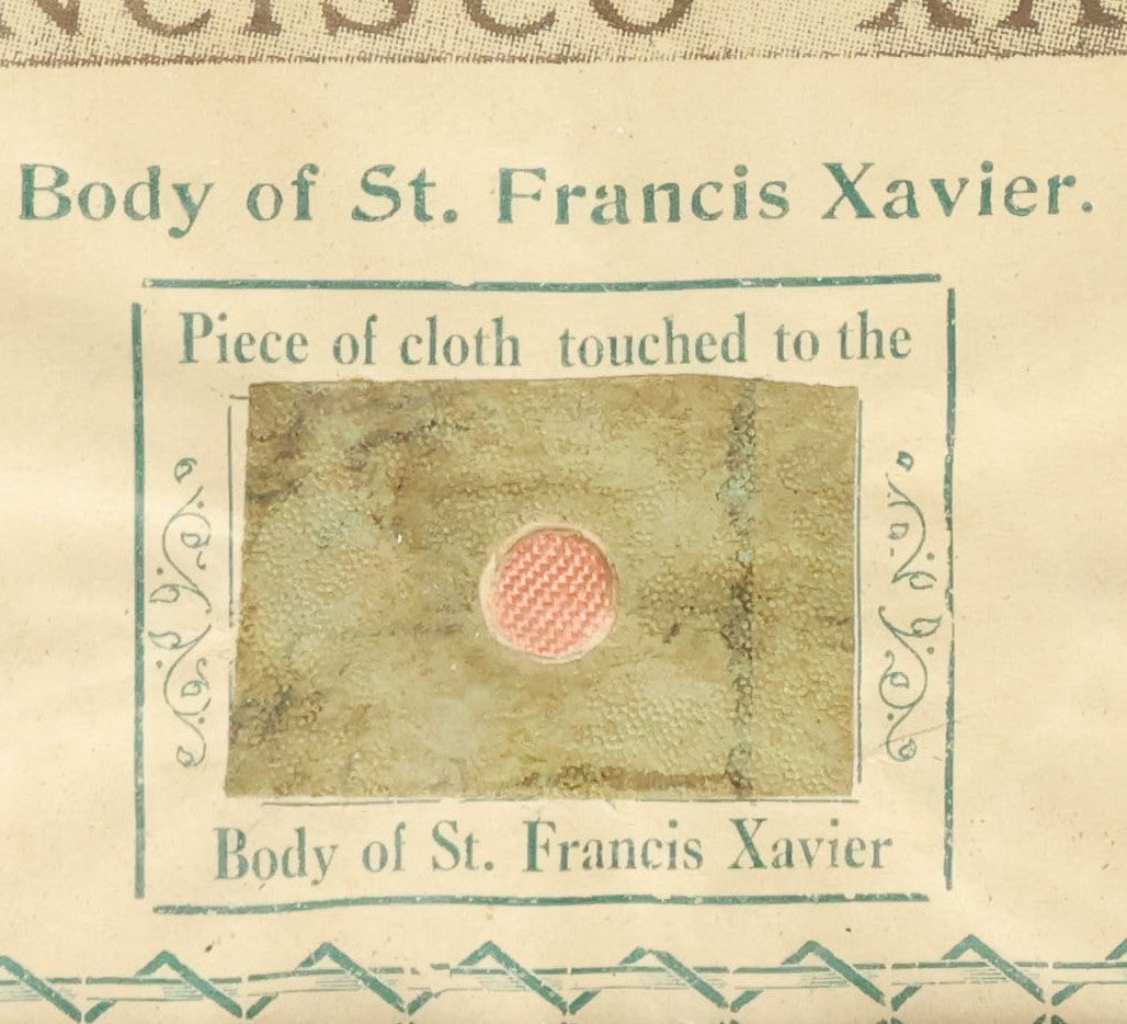 Lot 048 - Antique Third Class Relic Of Saint Francis Xavier, Souvenir Of The Exposition, December And January. 1932, Containing A Piece Of Class Touched To The Saint's Body
