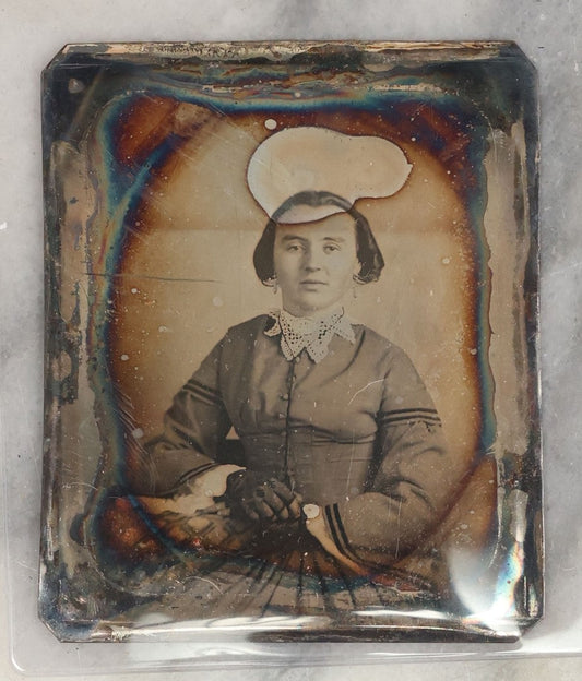 Lot 099 - Antique 1/6th Plate Daguerreotype Photograph Of A Pretty Young Woman With Black Lace Gloves And A Lace Collar, No Case Or Preserver, Marked Aunt Josephine On Verso, Note Heavy Wear