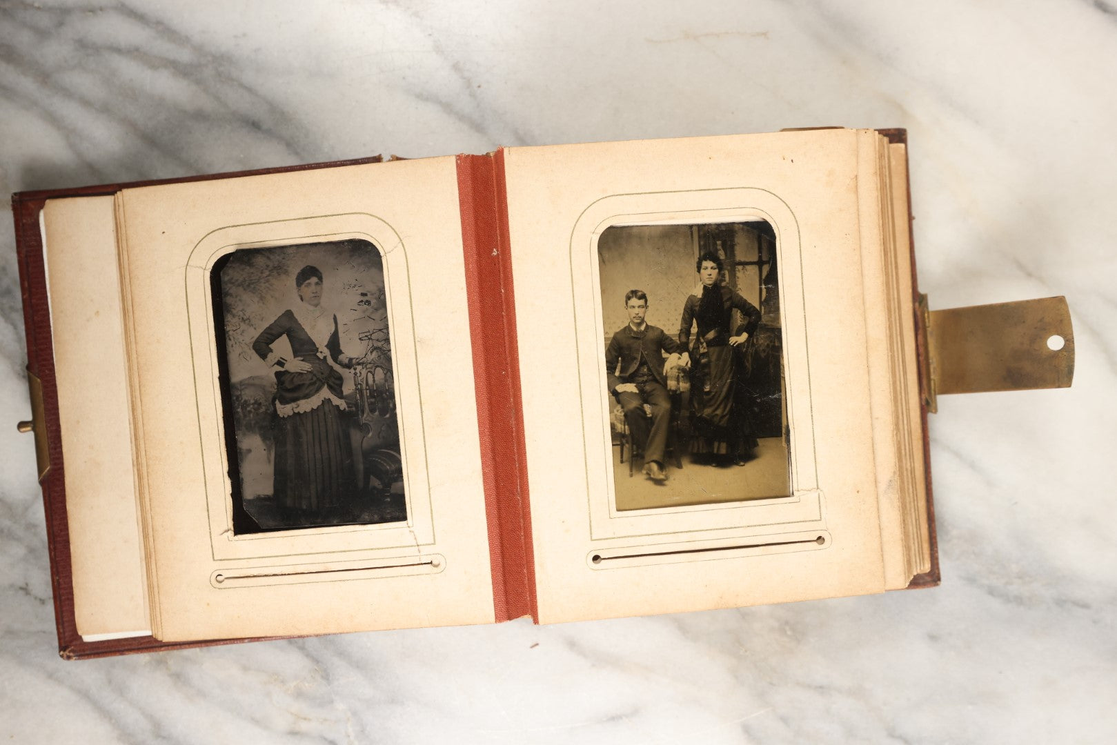 Lot 145 - Antique Photo Album With Gold Lettering On Spine, Plain Cover, Containing 27 Tintypes, 3 Snapshots, And 3 Religious Filler Cards (All Pages Included In Pictures)