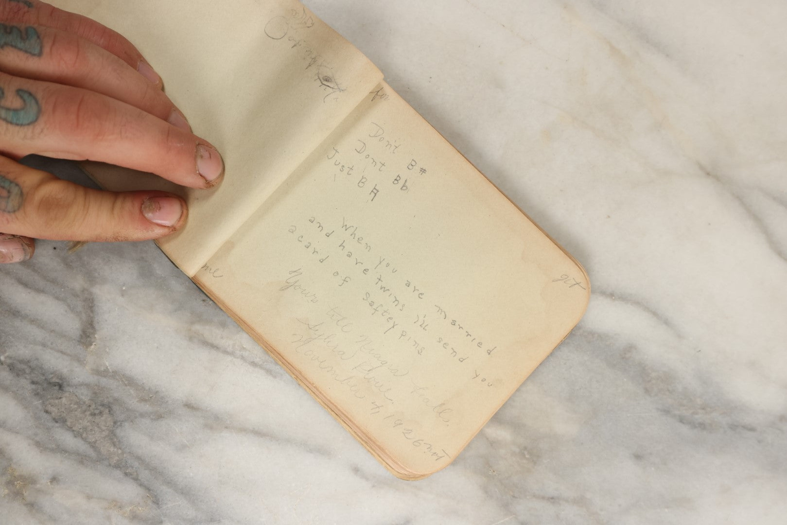 Lot 157 - Vintage Green Autograph Album With Pictogram Illustration On Cover "You Are The Apple Of My Eye," New Brunswick, Canada, March 1926