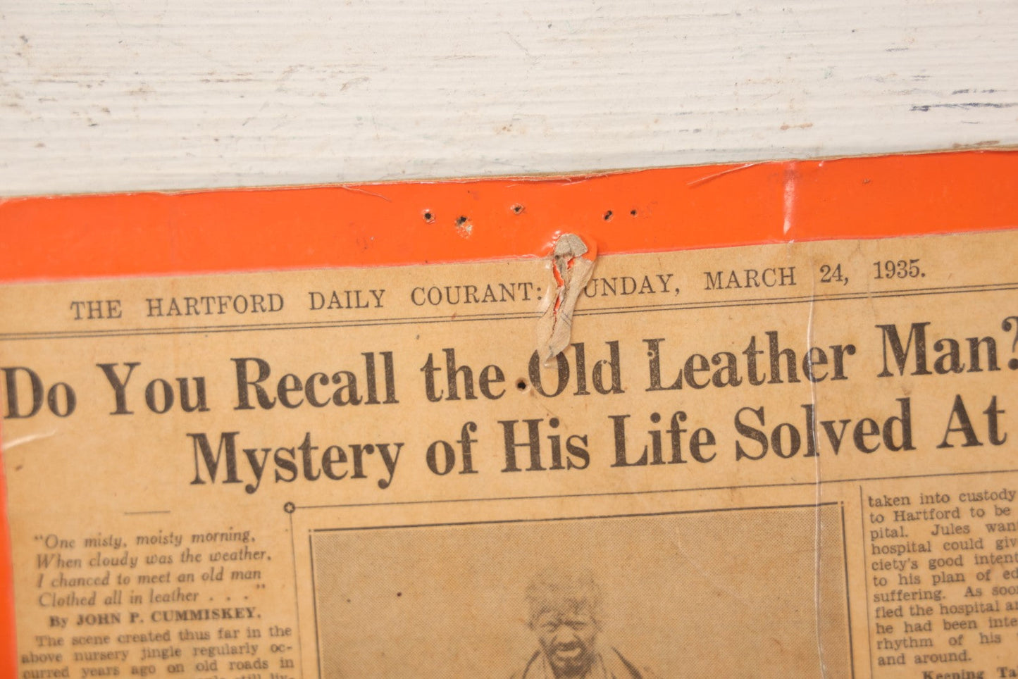 Lot 044 - Vintage Newspaper Clipping Mounted On Board Regarding The Mystery Of The Old Leather Man, Northeastern Vagabond Folk Figure, Hartford Daily Courant, March 25, 1935