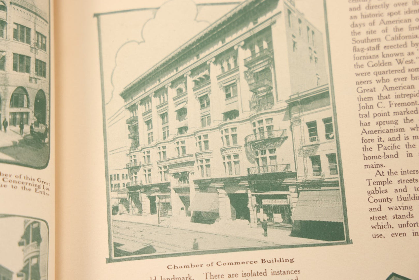 Lot 051 - "Los Angeles From An Auto" Antique Souvenir Booklet From Los Angeles, California, Compiled By Douglas White, Published By The California Auto-Dispatch Company, 1906