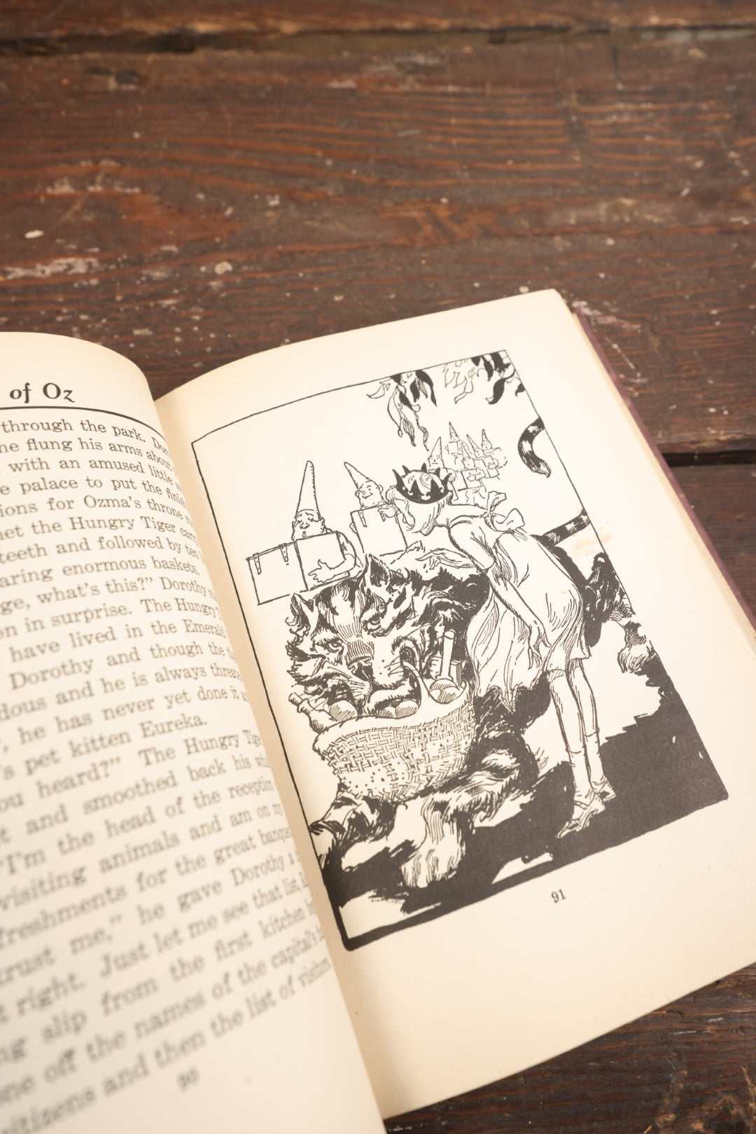 Lot 077 - "The Wishing Horse Of Oz" Vintage Book By Ruth Plumly Thompson, Continuing The Stories Of L. Frank Baum, Illustrated By John R. Neill, Copyright 1935 By The Reilly & Lee Co, Chicago