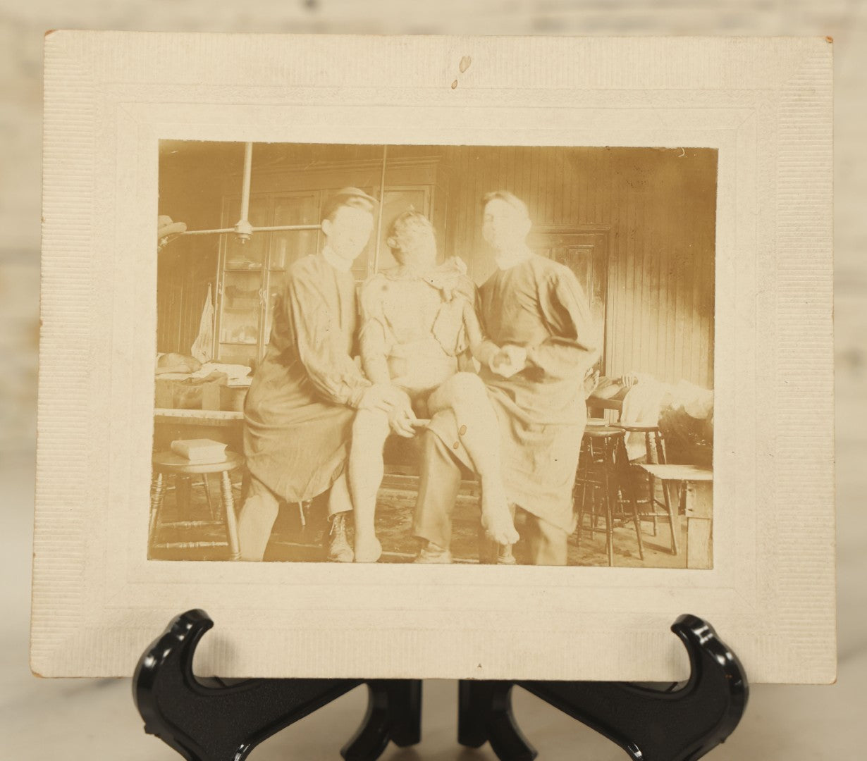 Lot 002 - Pair Of Antique Late 19th Century Medical School Cadaver Boarded Photos, Doctors Posing With, Working On Dead Bodies, Other Bodies In The Background