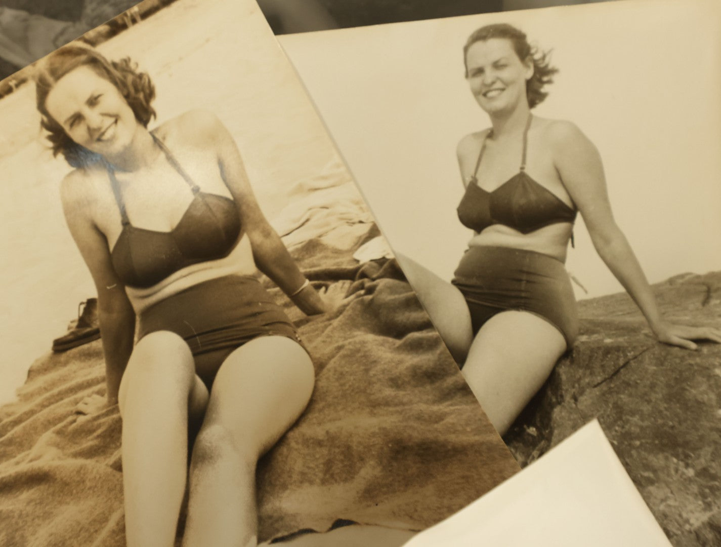 Lot 139 - Grouping Of 20+ Vintage Risque, Sexy Snap Shot Photos Of A Woman In Her Swimsuit, Posing By The Beach, Various Sizes, Circa 1950s