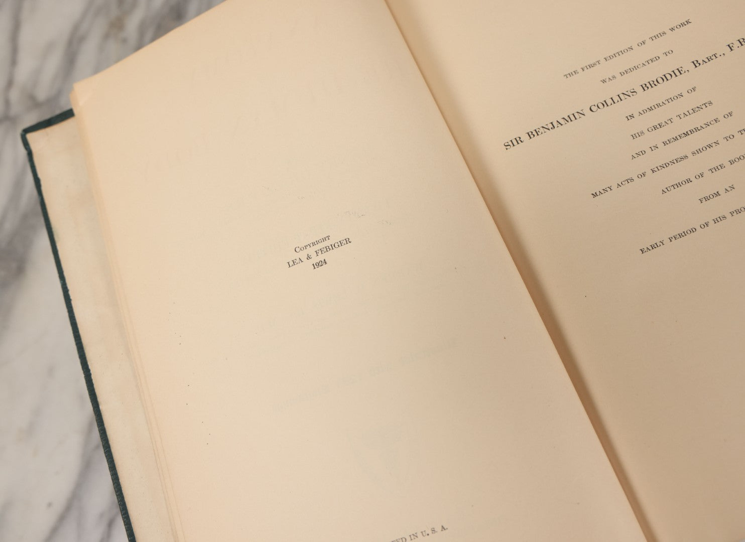 Lot 010 - "Anatomy Of The Human Body" Antique Book By Henry Gray (A.K.A. Gray's Anatomy), Twenty-First Edition, Illustrated With 1283 Engravings, Lea & Febiger Publishers, 1924