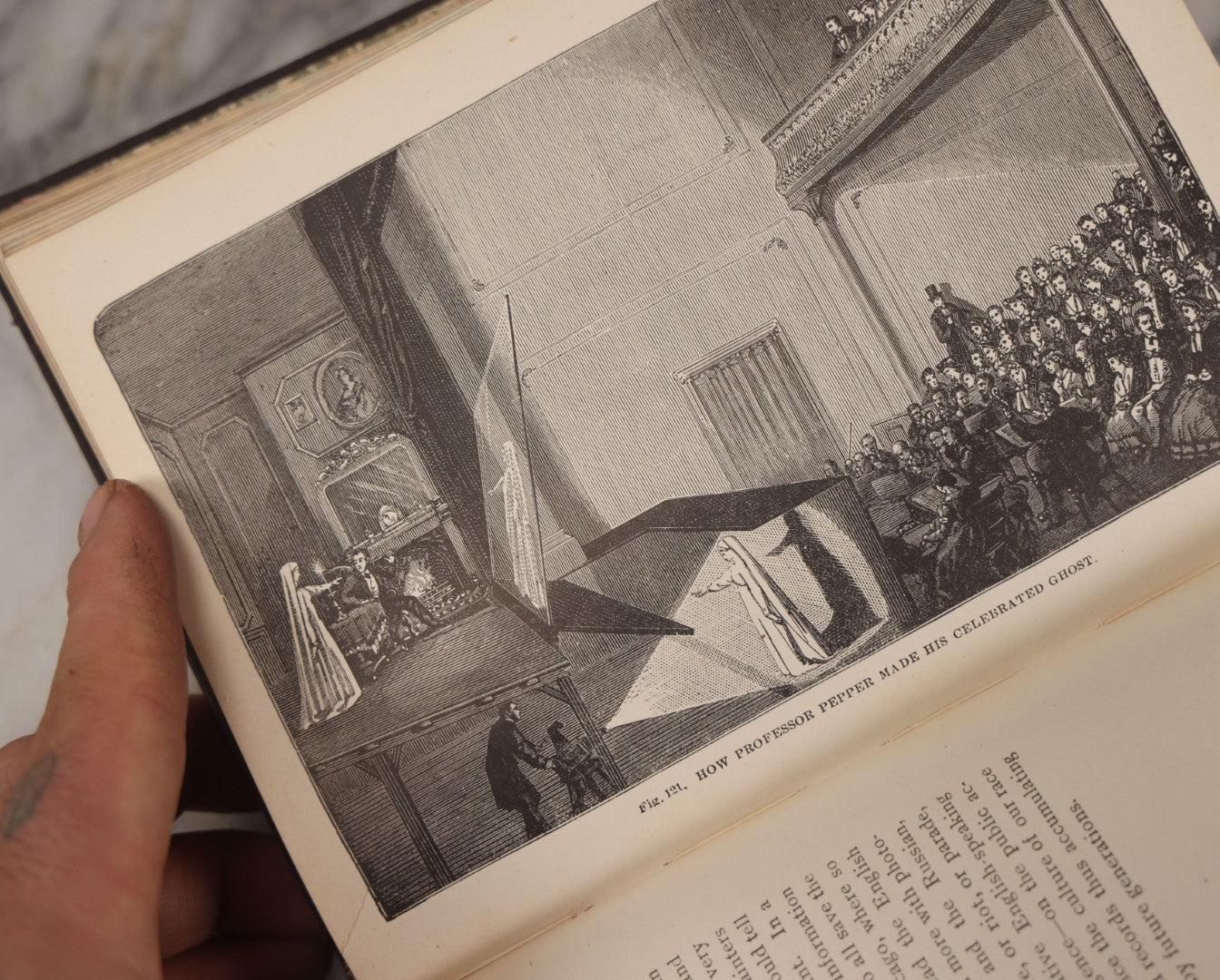 Lot 082 - "The Fireside University" Antique Book By John Mcgovern Covering Science, Photography, Electricity, And More, Profusely Illustrated, Copyright 1908 By M.B. Downer & Co., Published By The Union Publishing House, Chicago