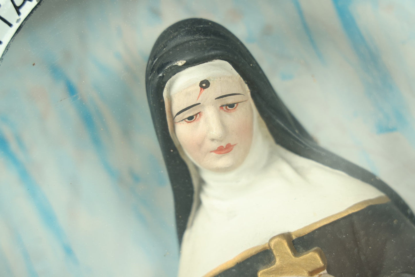 Lot 006 - Antique Saint Rita Of Cascia Catholic Prayer Wall Box With Chalkware Nun, Reverse Painted Glass Panel