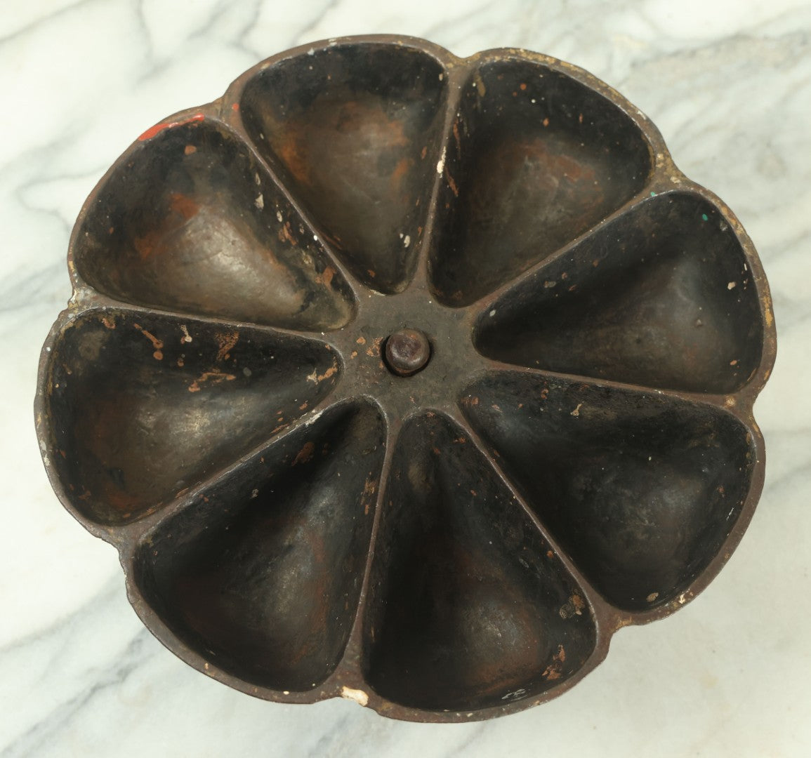 Lot 009 - Antique Cast Iron Industrial Star Nail Cup Rotating Hardware Storage Lazy Susan, 9-3/8" Diamatere