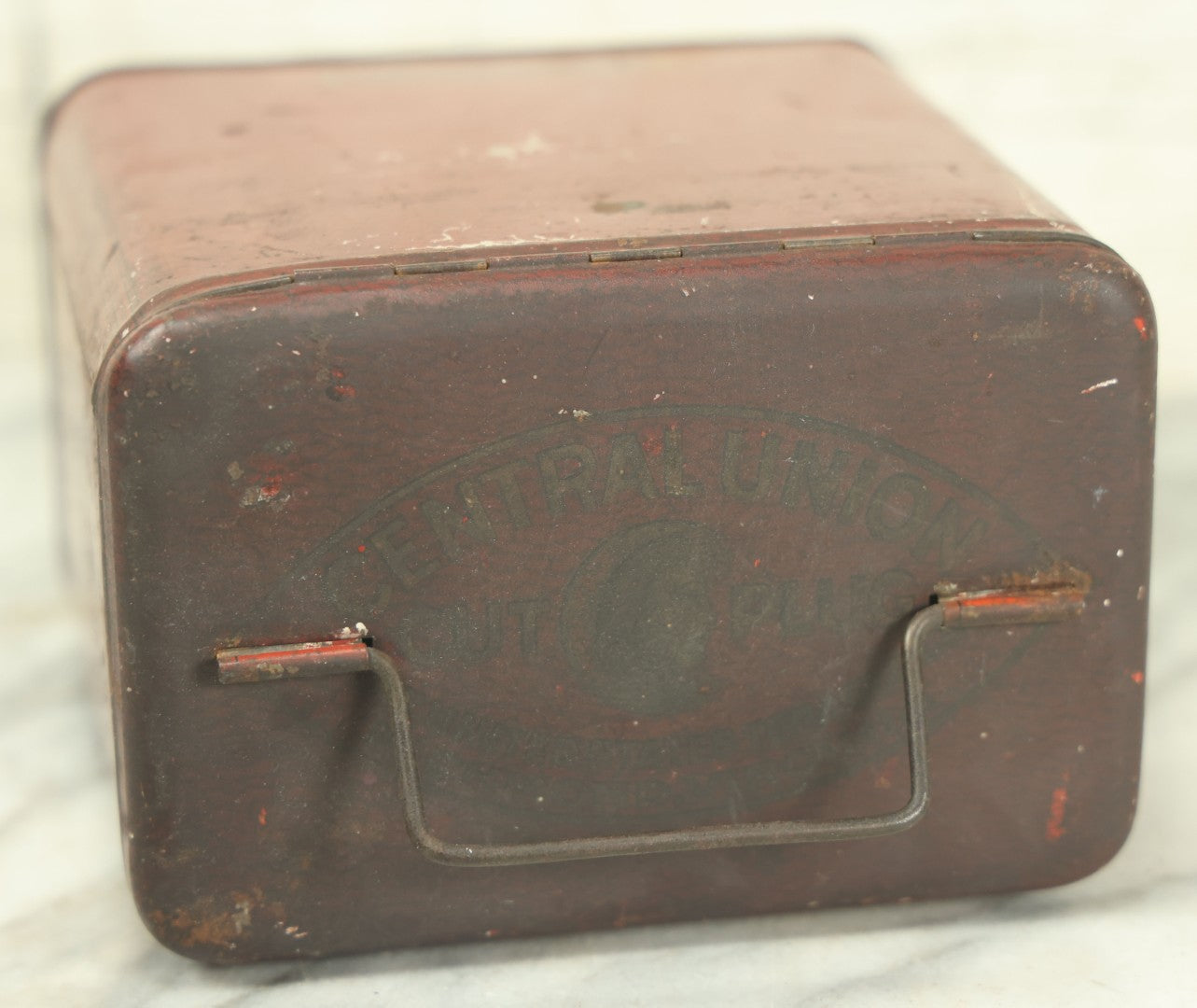 Lot 031 - Vintage Central Union Cut Plug Tobacco Vertical Lunch Box Tin With Handle, Woman In Moon Logo, Various Wear And Tear