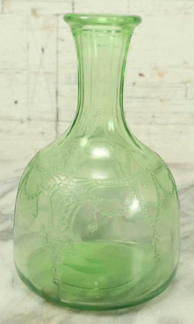 Lot 033 - Antique Uranium Glass Vaseline Depression Glass Decanter, Glows Under Black Light, 8" Tall, No Stopper