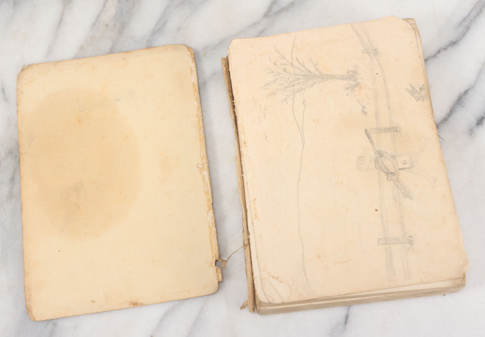 Lot 049 - "On Land And Sea Or California In The Years 1843, '44, & '45" Antique Paperback Book By William H Thomes, Laird And Lee Publisher, Chicago, 1892, Note Poor Condition, Cover Separated