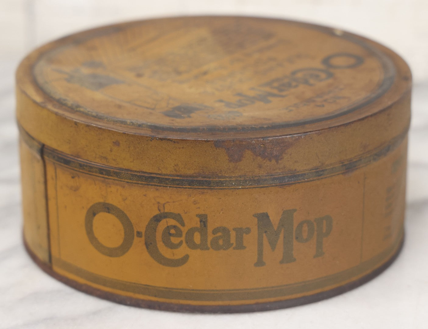 Lot 071 - Antique No. 4 Triangle O-Cedar Mop Polish Tin, Copyrighted 1923, Made By And For O-Cedar Corporation, Chicago, Toronto, London, Paris, Made In U.S.A.
