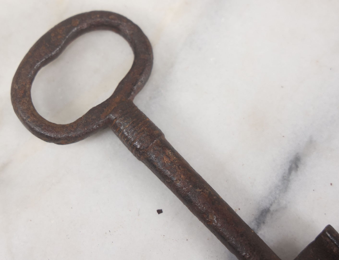 Lot 093 - Antique Wrought Iron Key, 5-5/8" Overall Length