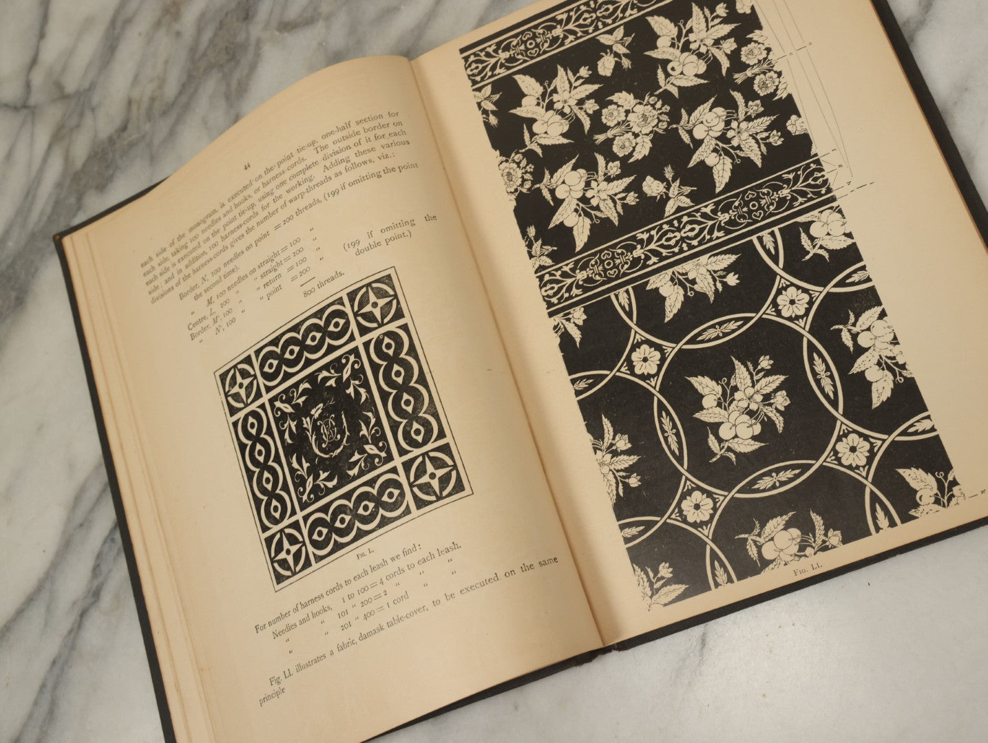 Lot 142 - "The Jacquard Machine Analyzed And Explained" Antique Textile Machinery Book By E.A. Posselt, Illustrated, Crompton & Knowles Loom Works, Worcester, Massachusetts