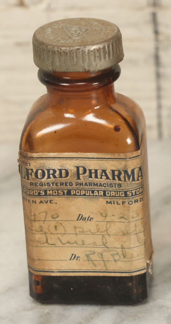 Lot 149 - Grouping Of Four Antique Bottles Including Visco Polish, Pepsin Medicine, Milford Pharmacy, Others, As Found, Various Wear