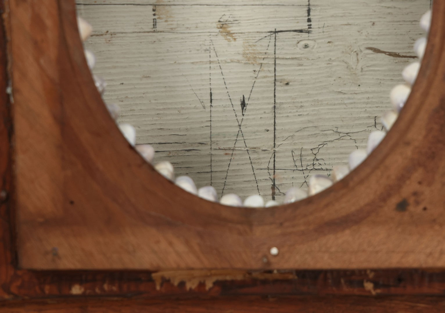 Lot 008 - Antique Victorian Eastlake Double Frame With Decorative Real Shell Surround, Shell Flowers, Sailors Valentine, 17" x 18-7/8"