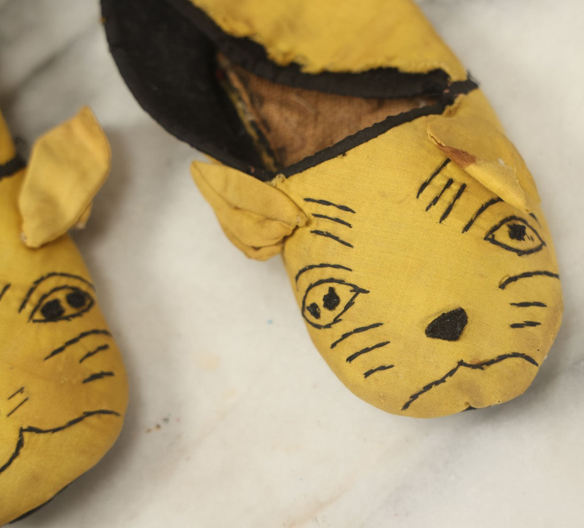 Lot 019 - Pair Of Antique Folk Art Homemade Kitten Cat Yellow Fabric Child's Slipper, Hand Stitched, Circa 1920